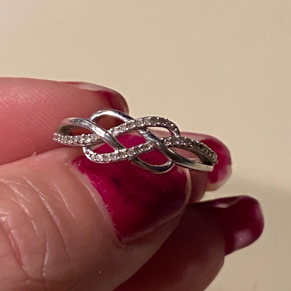 Sold - Picture 6 of 7